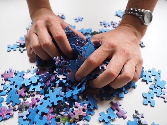 Skladanie puzzle